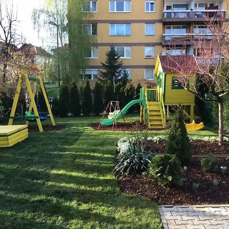 Omladinska 66 71320 Vogosca 别墅